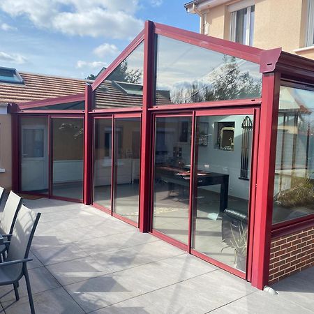 Dependance Avec Billard A Proximite Zenith Rouen Hotell Le Grand-Quevilly Exteriör bild